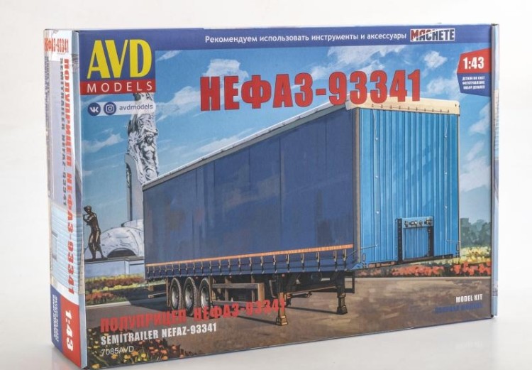 1:43 Сборная модель полуприцепа НЕФАЗ-93341
