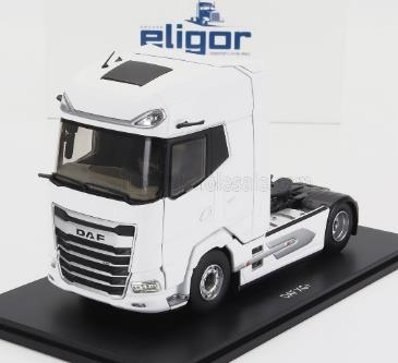 1:43 седельный тягач DAF XG 2022 White 