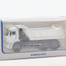 1:43 KAMский-6522 самосвал, белый