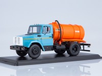 1:43 Вакуумная машина КО-520 (4333)