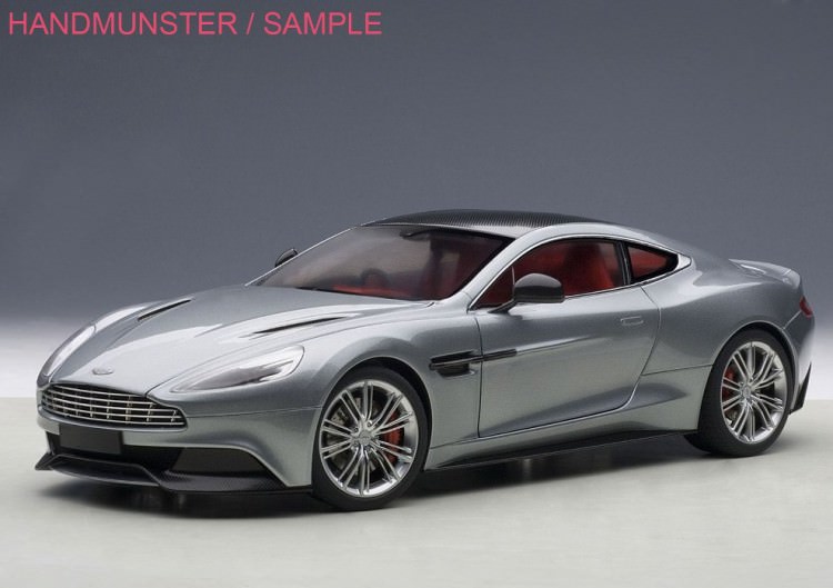 1:18 Aston Martin Vanquish 2015 (skyfall silver)