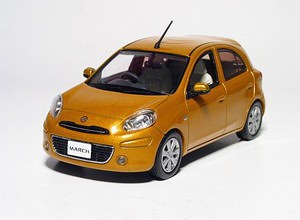 1:43 Nissan Micra/March K13 (sunlight orange)
