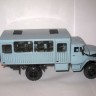 1:43 Уральский грузовик 43206 вахтовый автобус с низкой крышей (серый)