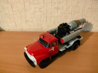 1:43 ЗиЛ-130 АГВТ (Автомобиль газо-водяного тушения)