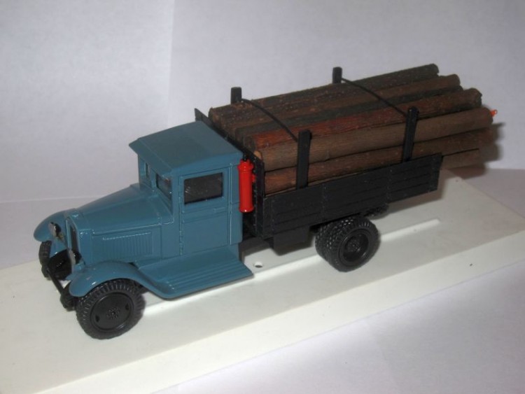 1:43 ЗиС-5 грузовик для перевозки леса (синий)