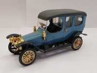 1:43 Руссо-Балт Лимузин (Морская волна)