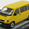 1:43 Volkswagen T4 bus (ivory)