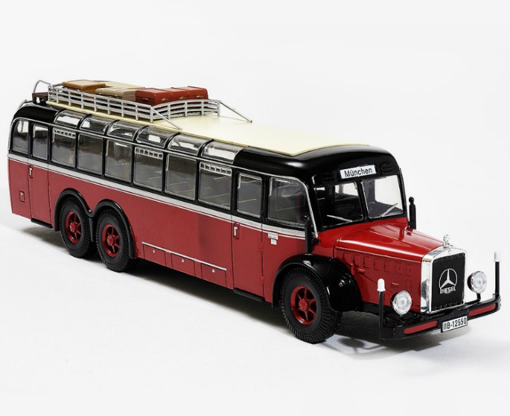 1:43 MERCEDES-BENZ 0 10000 GERMANY 1939 красный с бежевым