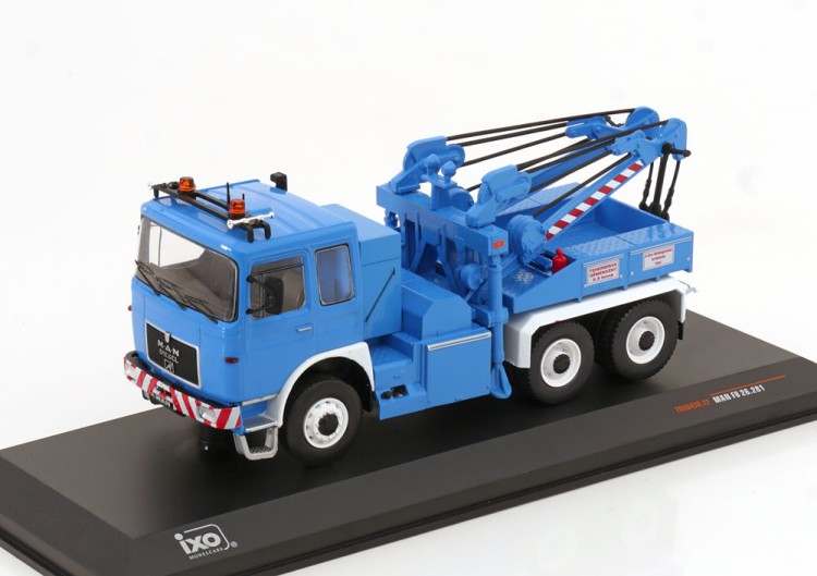 1:43 эвакуатор MAN F8 26.281 1982 Blue 
